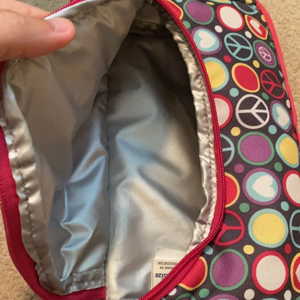 Backpack & Lunchbox Bundle - Picture 7 of 7